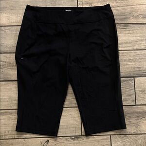 Duluth Trading Co Black Performance Shorts